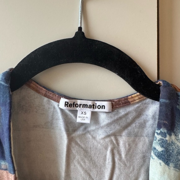 Reformation Top - Picture 2 of 2